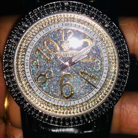 Black Friday sale! One day only! Perfect Christmas gift REAL DIAMOND WATCH Sale! - Picture 4 of 5